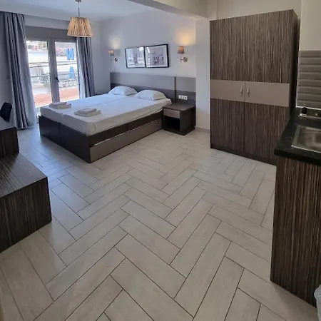 Sissy's Boutique * Paralía